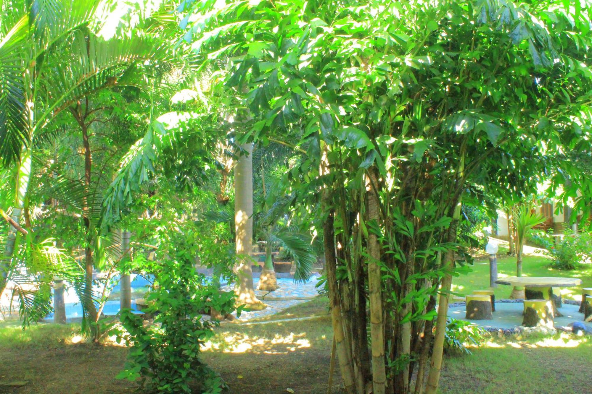 Hotel Green Prundi Labuan Bajo Εξωτερικό φωτογραφία