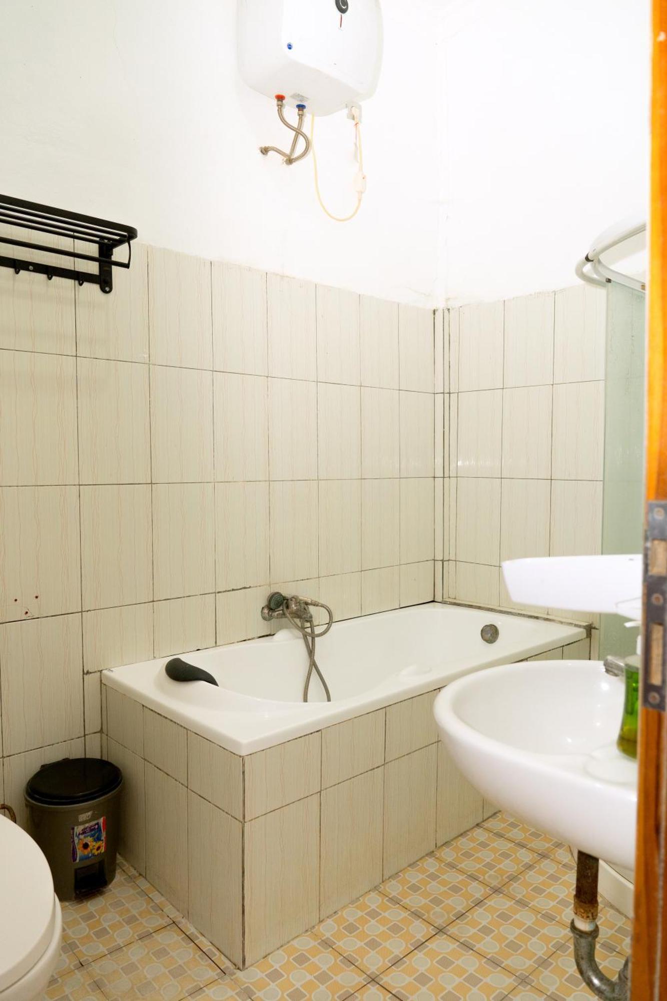 Hotel Green Prundi Labuan Bajo Εξωτερικό φωτογραφία