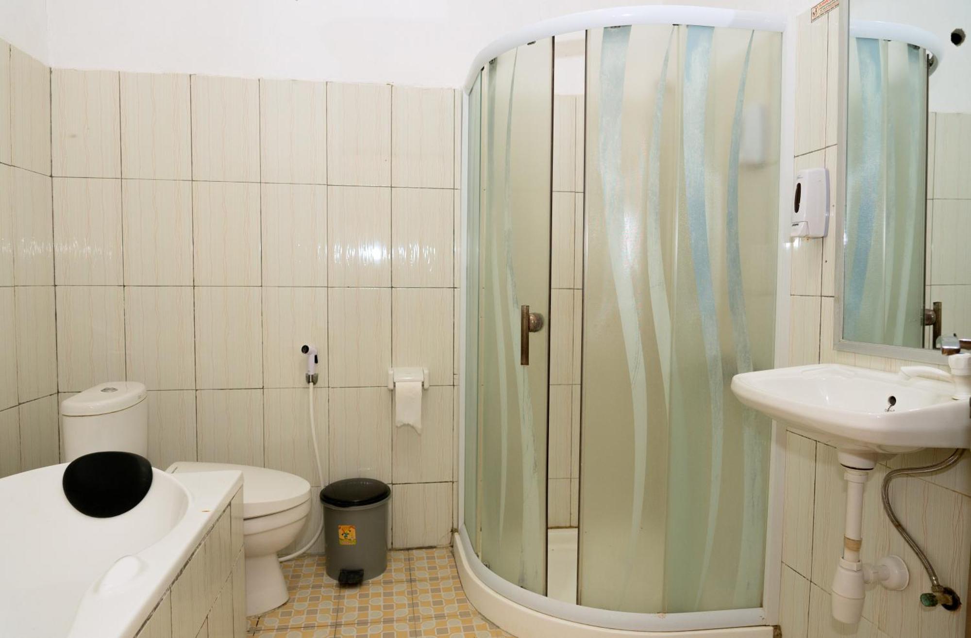 Hotel Green Prundi Labuan Bajo Εξωτερικό φωτογραφία