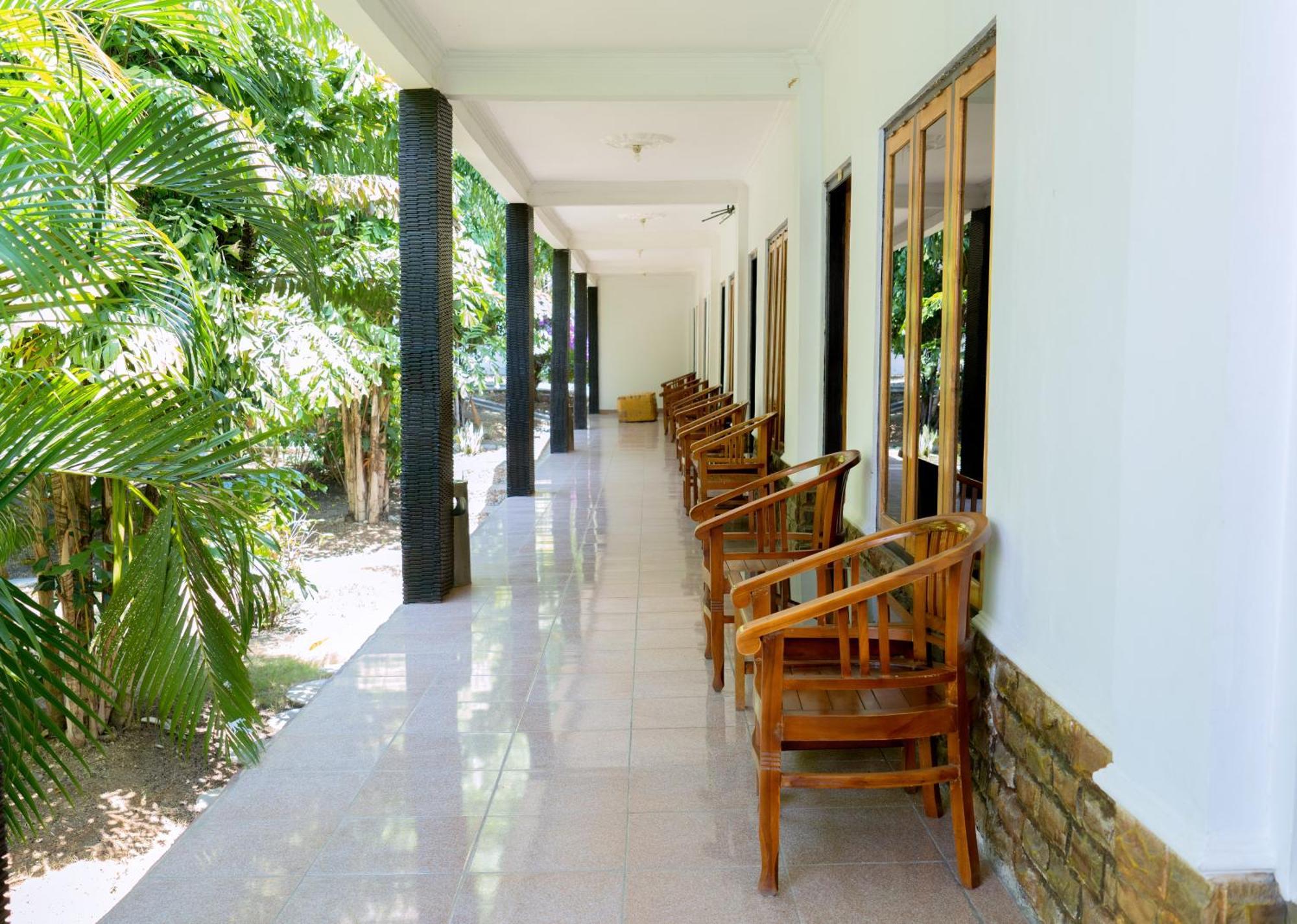 Hotel Green Prundi Labuan Bajo Εξωτερικό φωτογραφία