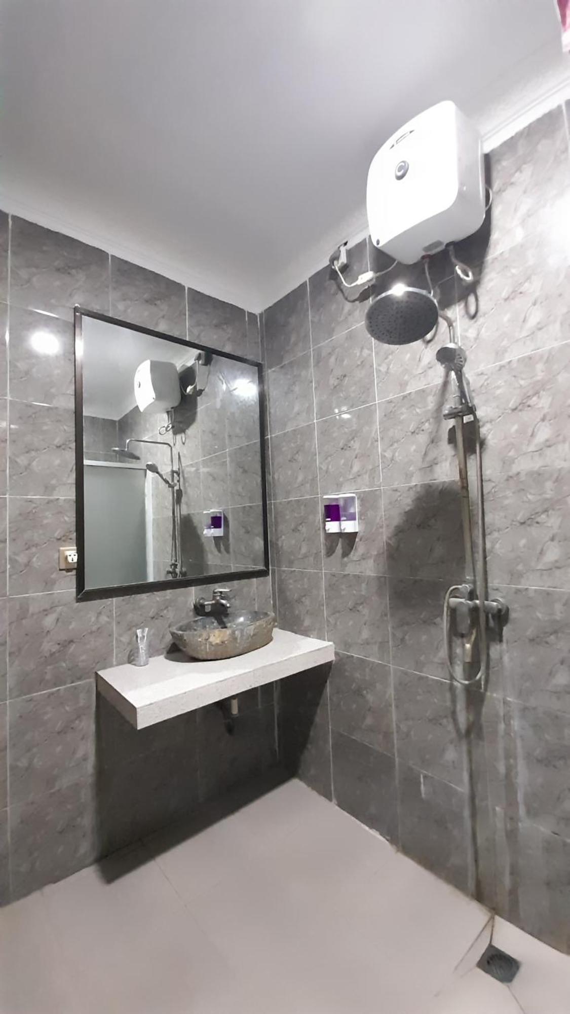Hotel Green Prundi Labuan Bajo Εξωτερικό φωτογραφία
