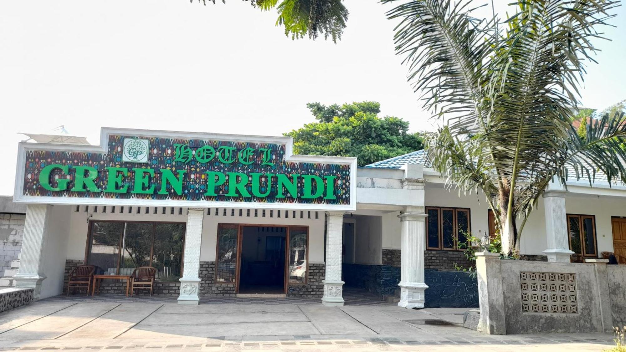 Hotel Green Prundi Labuan Bajo Εξωτερικό φωτογραφία